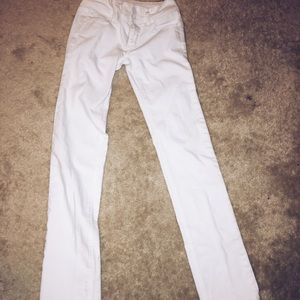 LONDONJEAN white skinny pants